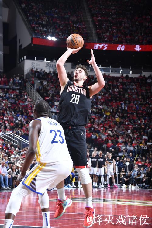 火箭本赛季对阵西部前五未尝胜绩,战成0胜4负 火箭本赛季对阵西部前五未尝胜绩,战成0胜4负